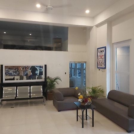 Nest Suites เกซอนซิตี้ ภายนอก รูปภาพ